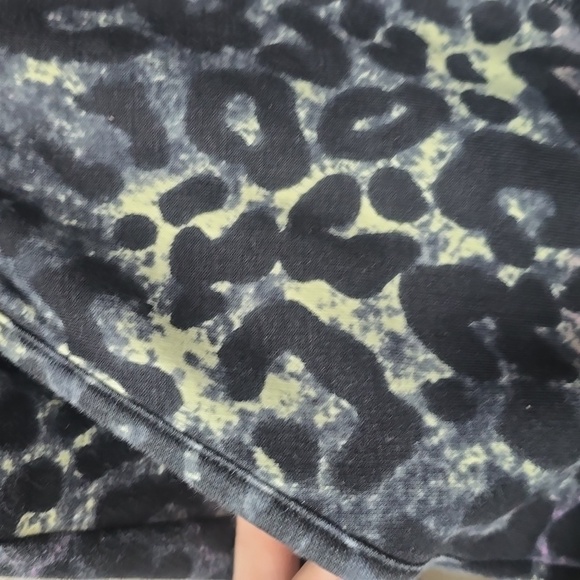Torrid LoveSick Jogger - Everyday Fleece Leopard Skull 3x NEW NWT - Picture 8 of 14